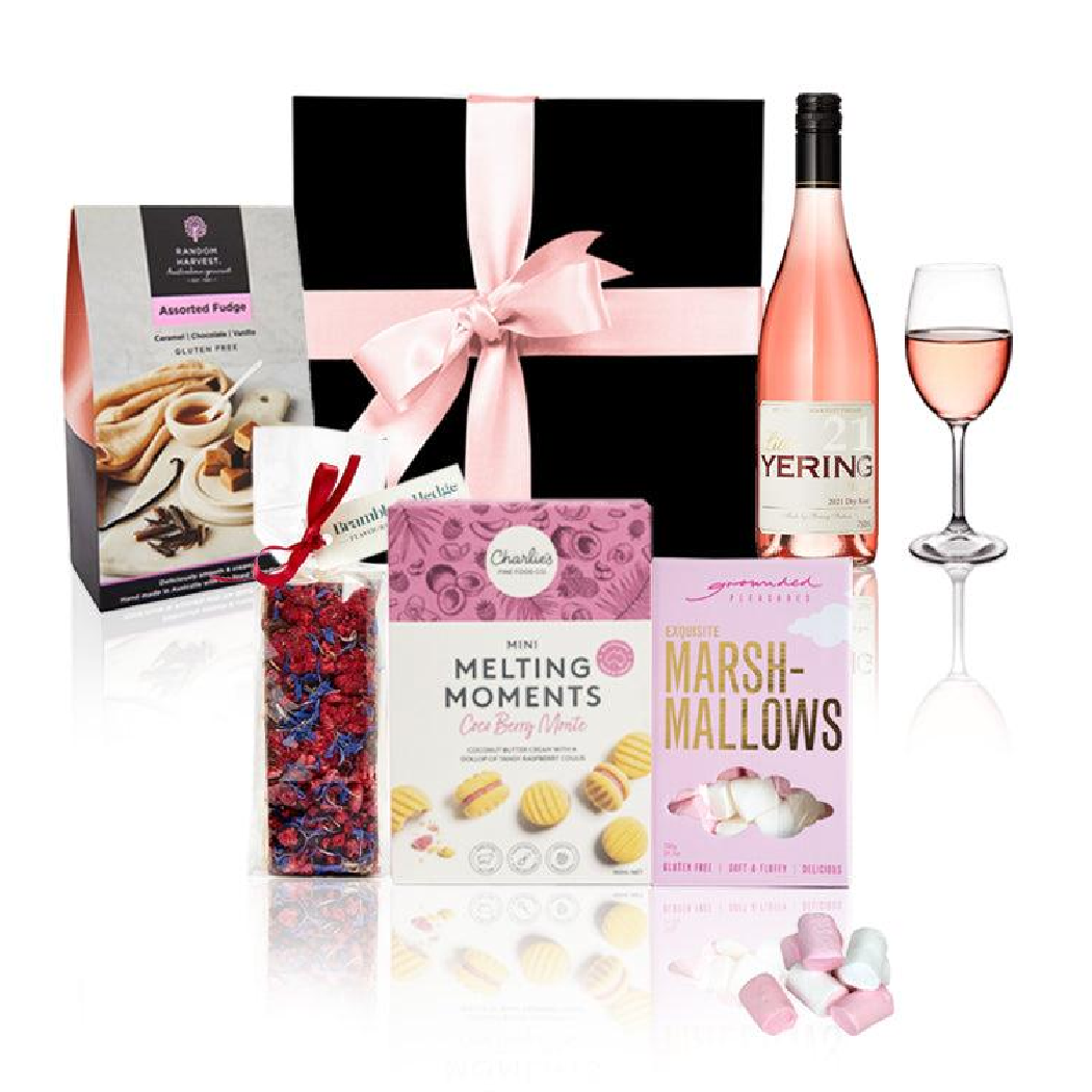 Gift Hamper Celebrate with Rose Hamper