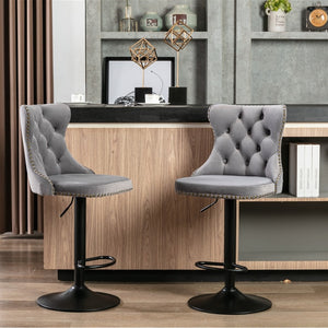 4x Height Adjustable Swivel Bar Stool Velvet Nailhead Barstool with Footrest

Elevate your dining experience with our 4x Height Adjustable Swivel Bar Stool. With a stylistic design featuring button tufted back and stud trims, it adds a touch of mid-century accent to any occasion. The solid steel frame and non-slip rubber ring make it stable and durable, perfect for any space.
