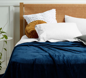 Accessorize Super Soft Blanket Queen/King Ink Blue

Wrap yourself in ultimate comfort and luxury with the Accessorize Super Soft Blanket. Made with premium quality materials, this blanket is designed to provide you with a cozy and warm experience. Perfect for queen and king-sized beds, its ink-blue colour adds a touch of elegance to any bedroom. Treat yourself to a good night's sleep with this must-have accessory
