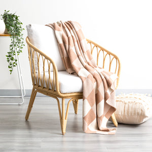 Newport Checkered Cotton Knitted Tan Throw by Renee Taylor

Transform your living room into a cozy and inviting space with the Newport Checkered Cotton Knitted Tan Throw by Renee Taylor. Made of 100% cotton, this 130 x 170 cm throw is perfect for snuggling up with a good book or movie. Add a touch of comfort and warmth to any room with this stylish and versatile throw