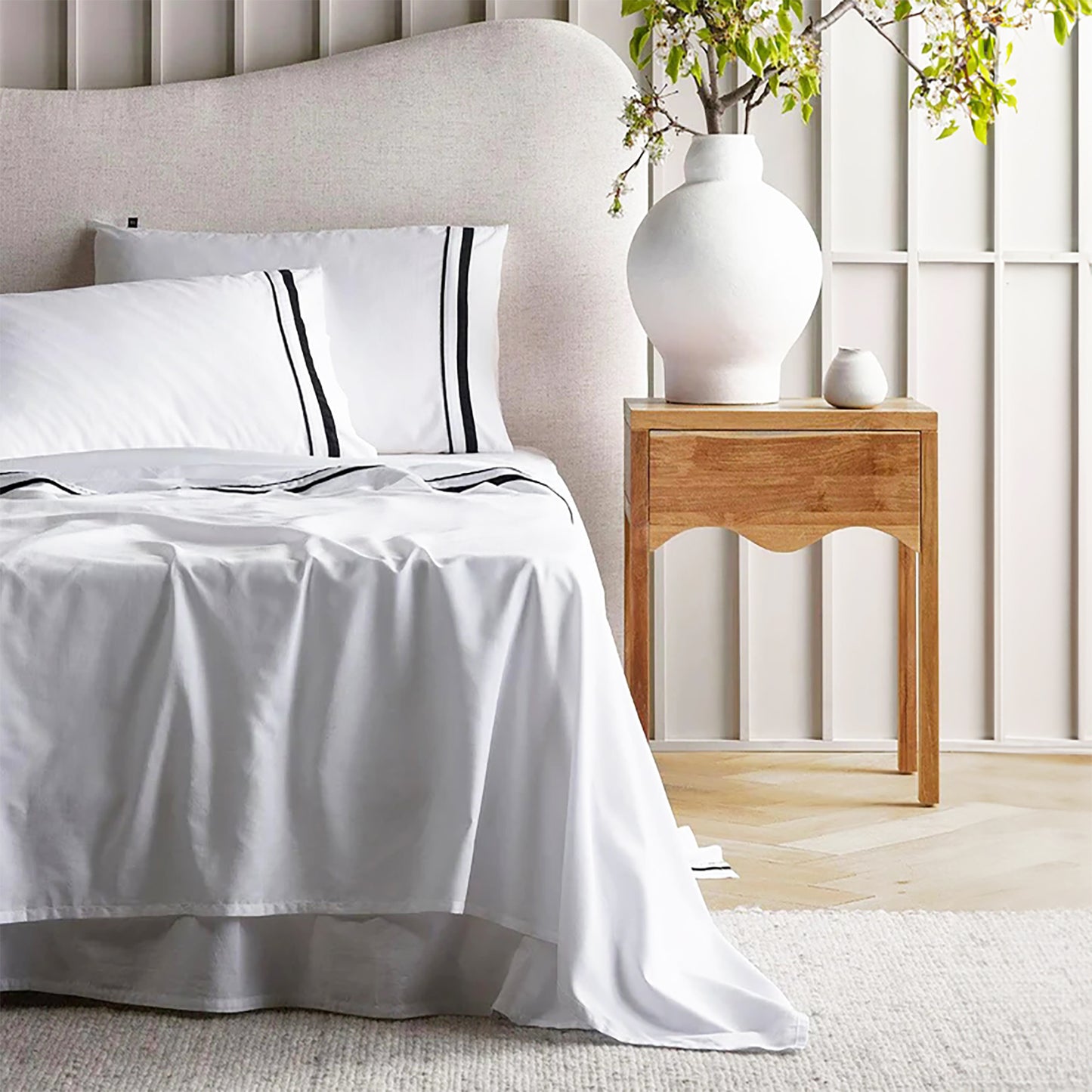 Cloud 1000 TC Egyptian Cotton White Charcoal Deep Queen Sheet sets by Renee Taylor