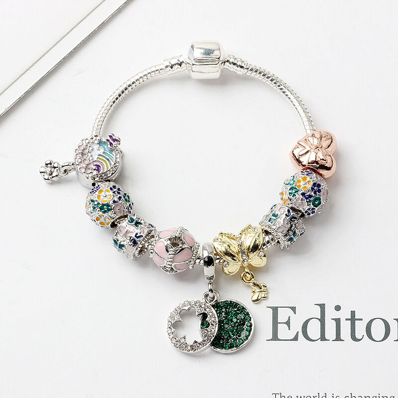 Rhinestone Inlaid Pastoral Style Butterfly Wreath Clover Pendant Bracelet(20cm)