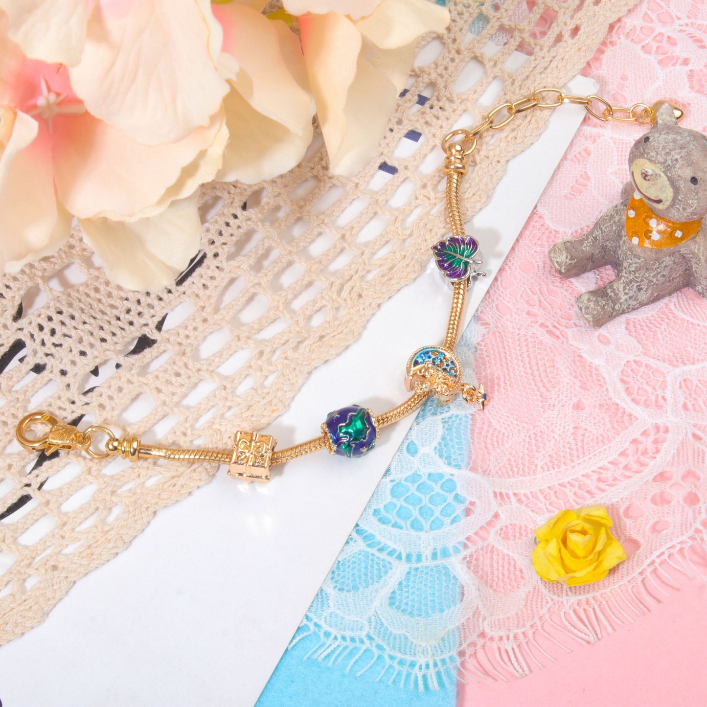 Colorful Leaf Moon Star Pendant Versatile Gold Bracelet(16cm)