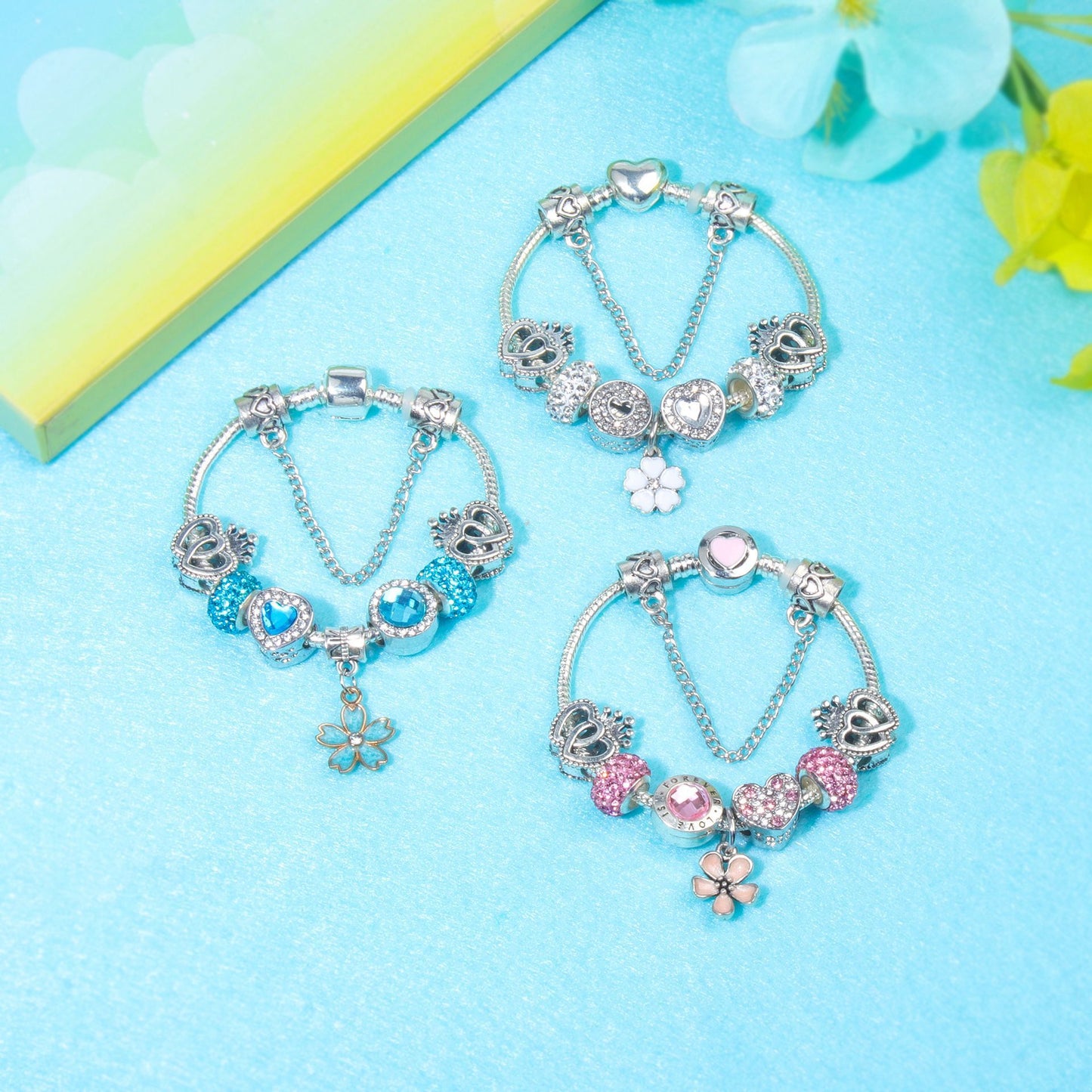 Rhinestone Heart & Crown Bead Bracelet,Fashion Sweet Jewelry for Women(silver-19cm)