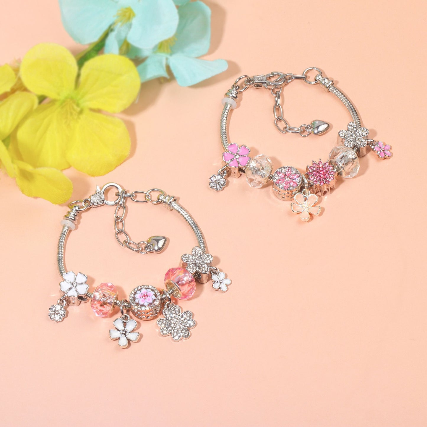 Chic Camellia Bead Charm DIY Bracelet with Crystal(white flower-16cm)