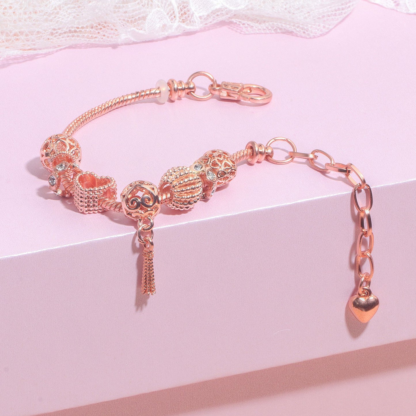 Rose Gold Hollow Carved Heart Bead Tassel Bracelet(16cm)