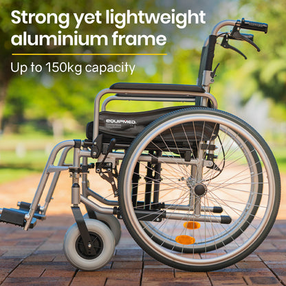 EQUIPMED Extra-Wide Folding Wheelchair, Aluminium Frame, 150kg Capacity, 24 Inch Wheels, Park Brakes, Black

The EQUIPMED Extra-Wide Folding Wheelchair offers a sturdy and lightweight aluminium frame, with a generous 150kg weight capacity and 24-inch wheels for effortless maneuvering. Its park brakes provide added safety and stability. Foldable for easy transport. The perfect solution for those seeking comfort and independence.