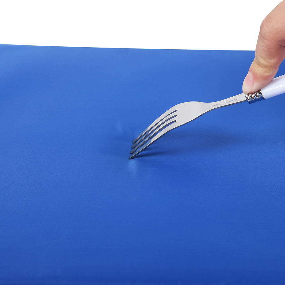 XXL Pet Cool Gel Mat Dog Cat Bed Non - Toxic Cooling Dog Summer Pad 80 x 95 cm - Factory Direct Shop