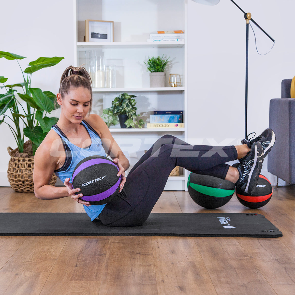 10kg Medicine Ball – Build Strength, Power, and Endurance