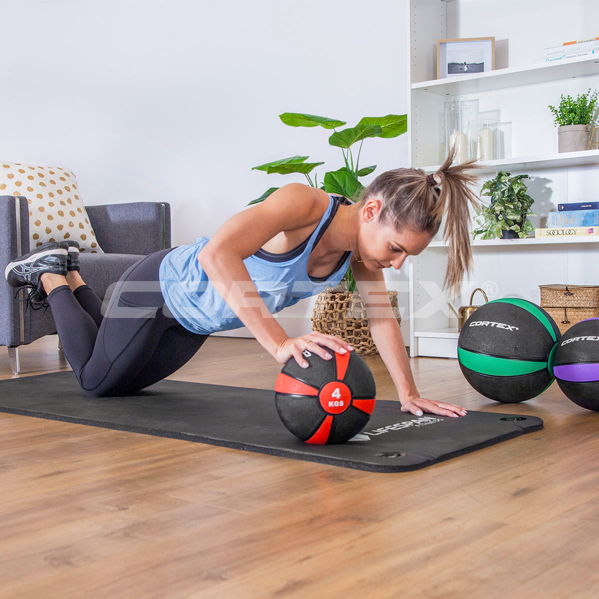 8kg Medicine Ball – Strength, Stability, and Power Training