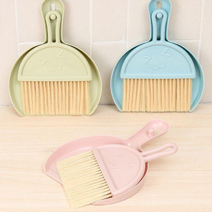 Mini Desktop Sweep Cleaning Brush Keyboard Brush Small Broom Dustpan Set - Green - Factory Direct Shop