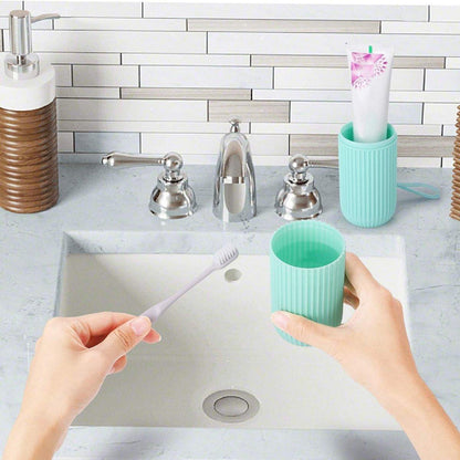 Travel Toothbrush and Toothpaste Holder Portable Bathroom Storage Box Case Cover - Green