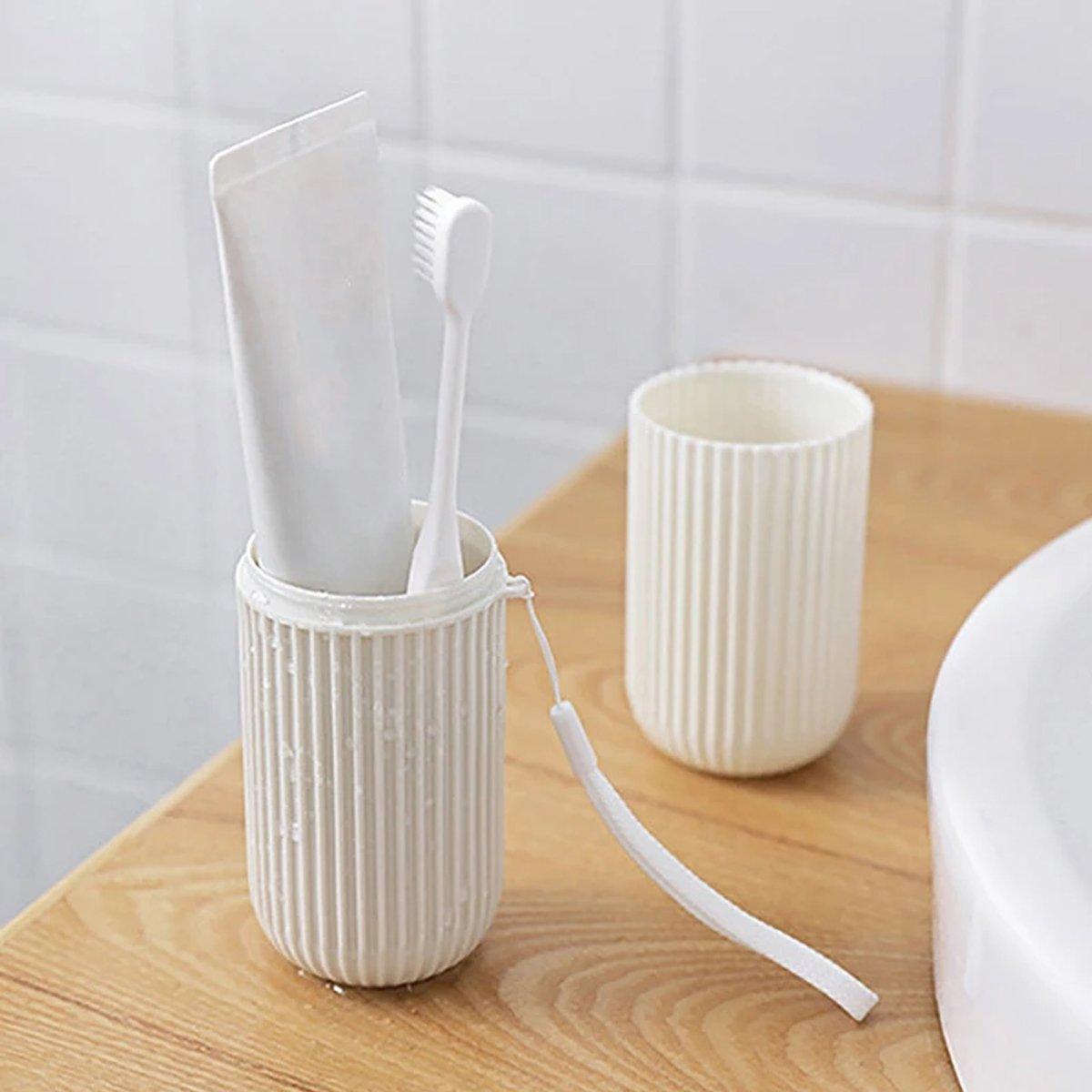 Travel Toothbrush and Toothpaste Holder Portable Bathroom Storage Box Case Cover - Green