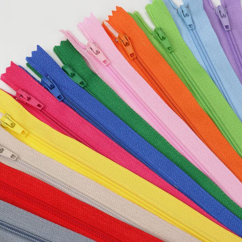 20PCS Closed End Nylon Zippers Tailor Sewer DIY Craft Sewing 20cm - Mixed Color
