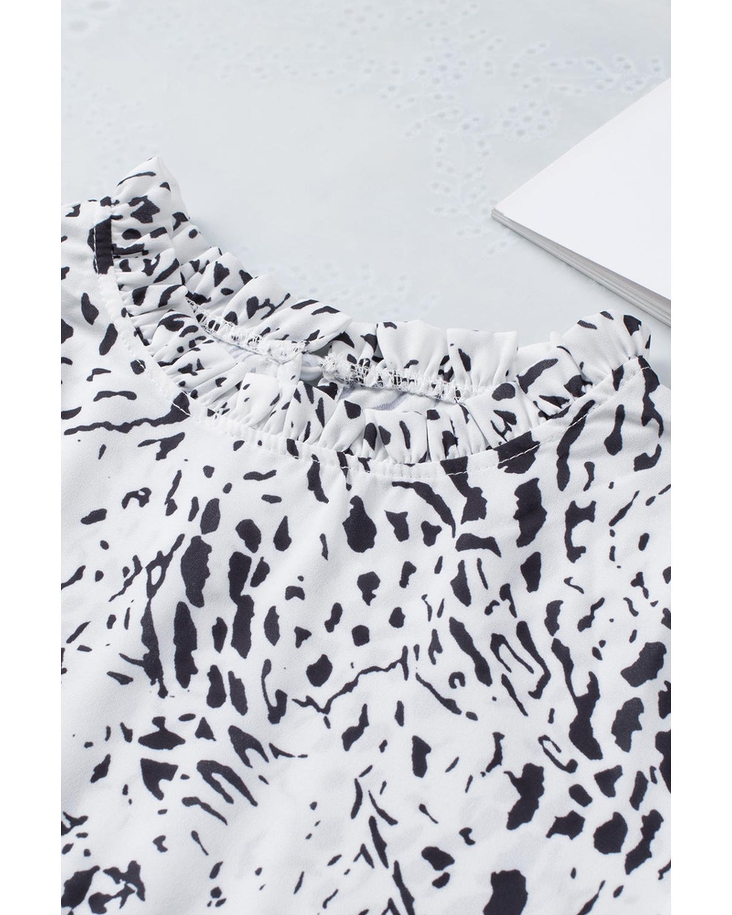 Azura Exchange Frilled Neck Blouse - S