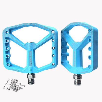 A Pair Of Wide Anti-Slip Nylon Bike Pedals - Cyan