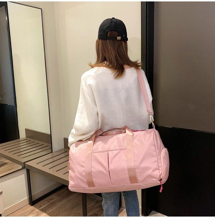 Yoga and Sports Gym Bag - Lightweight Nylon - Pink