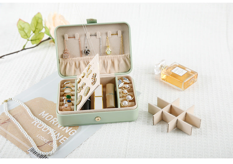 Green Elegant Quilted PU Leather Jewelry Box - Portable Organizer for Travel & Home