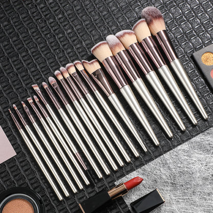 Beige 18-Piece Makeup Brush Set - Professional