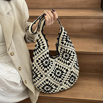 Black-white Flower-Patterned Cotton Crochet Tote Bag - Beach and Commute Essential