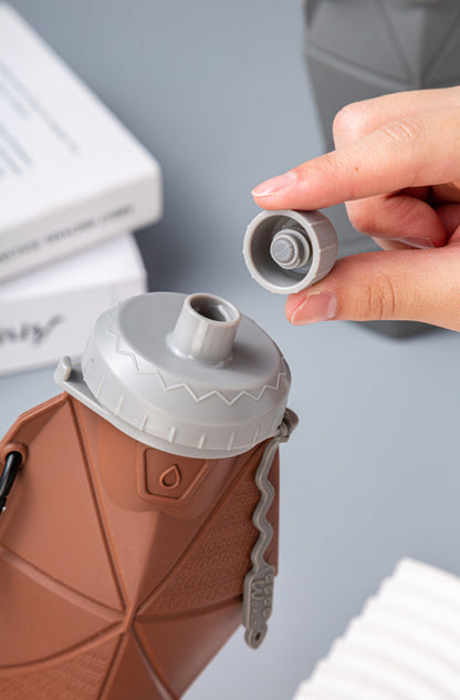 White and Grey Cup Lid Ultimate Foldable Silicone Water Bottle - Lightweight Leakproof Travel & Sports Hydration - 700ml