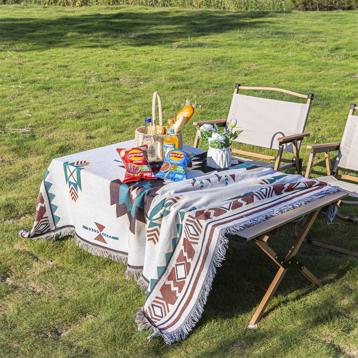 Mutifunctional 90 x 90 CM Bohemian Outdoor Picnic Blanket & Throw - Thick, Moisture-Proof Mat for Camping, Beach & Home Decor