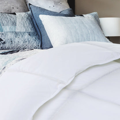 Royal Comfort 800GSM Silk Blend Quilt Duvet Ultra Warm Winter Weight Doona - Single - White